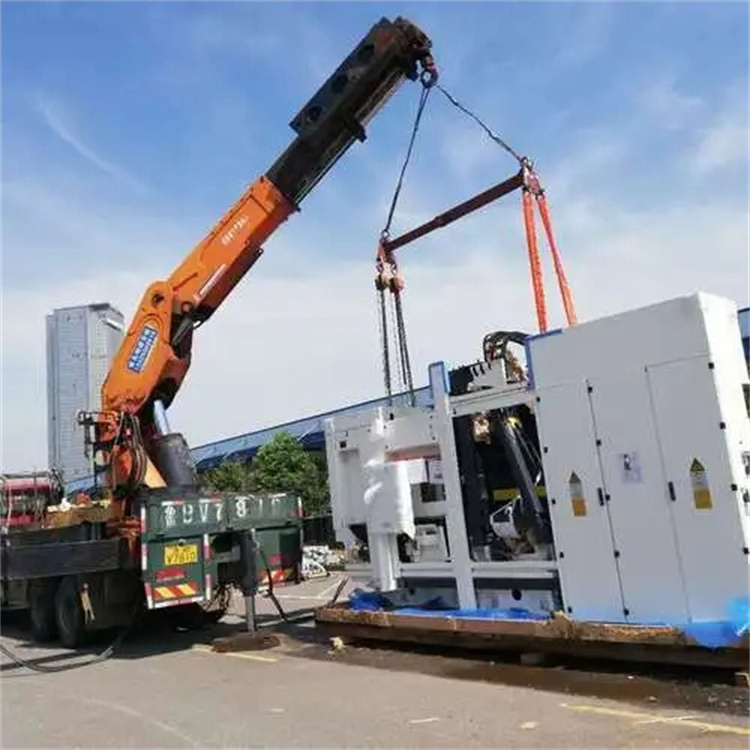 慈利附近小吊车联系方式|8-16吨|本地及时服务